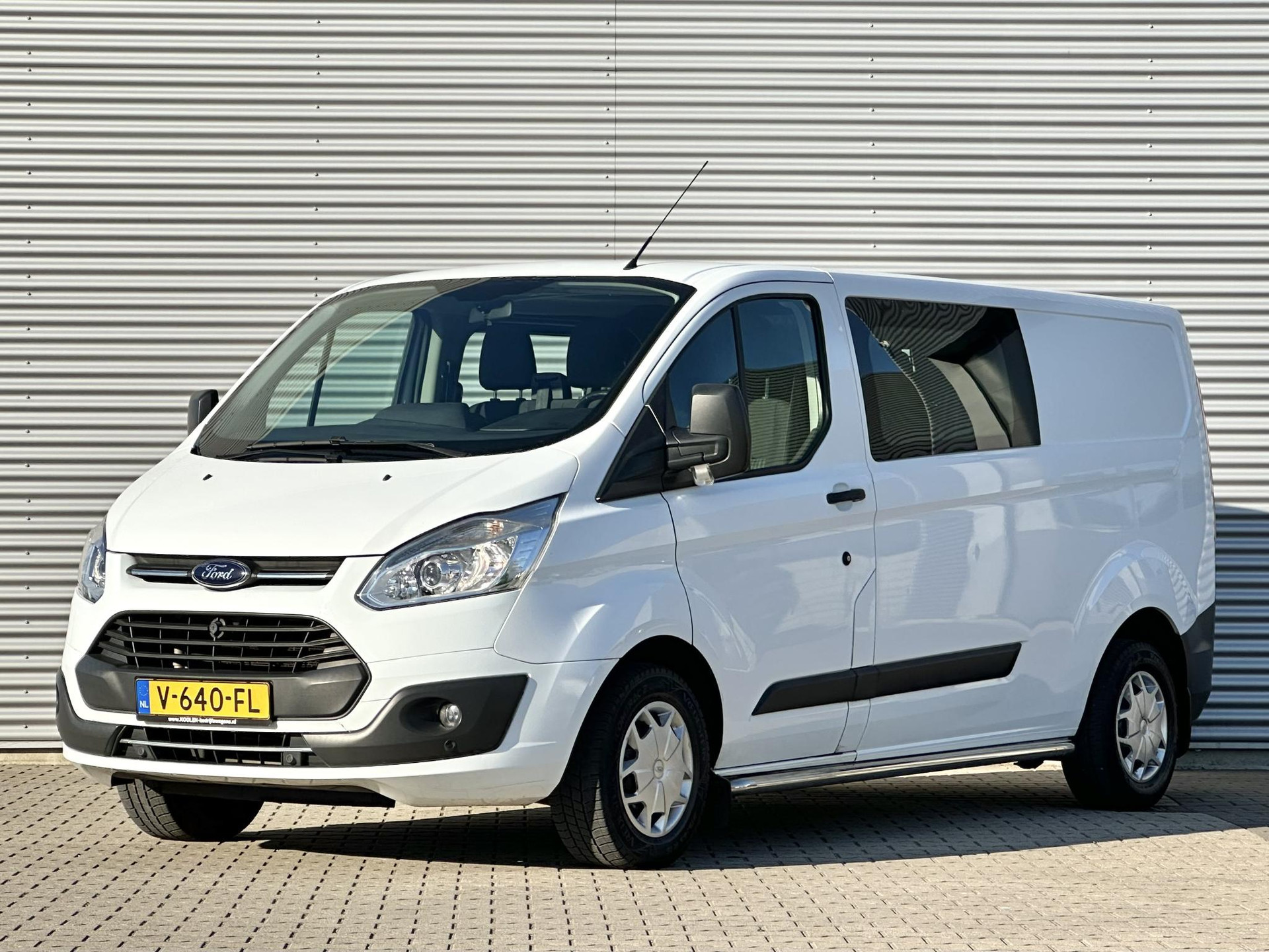 44016993-0.jpg