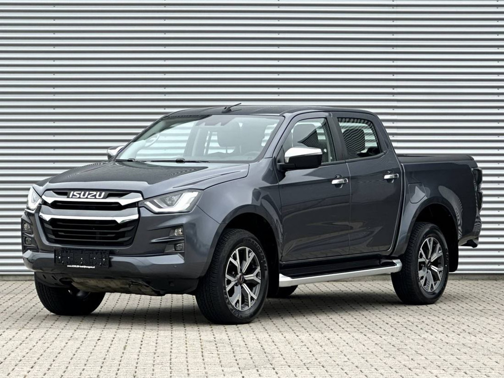 53293546