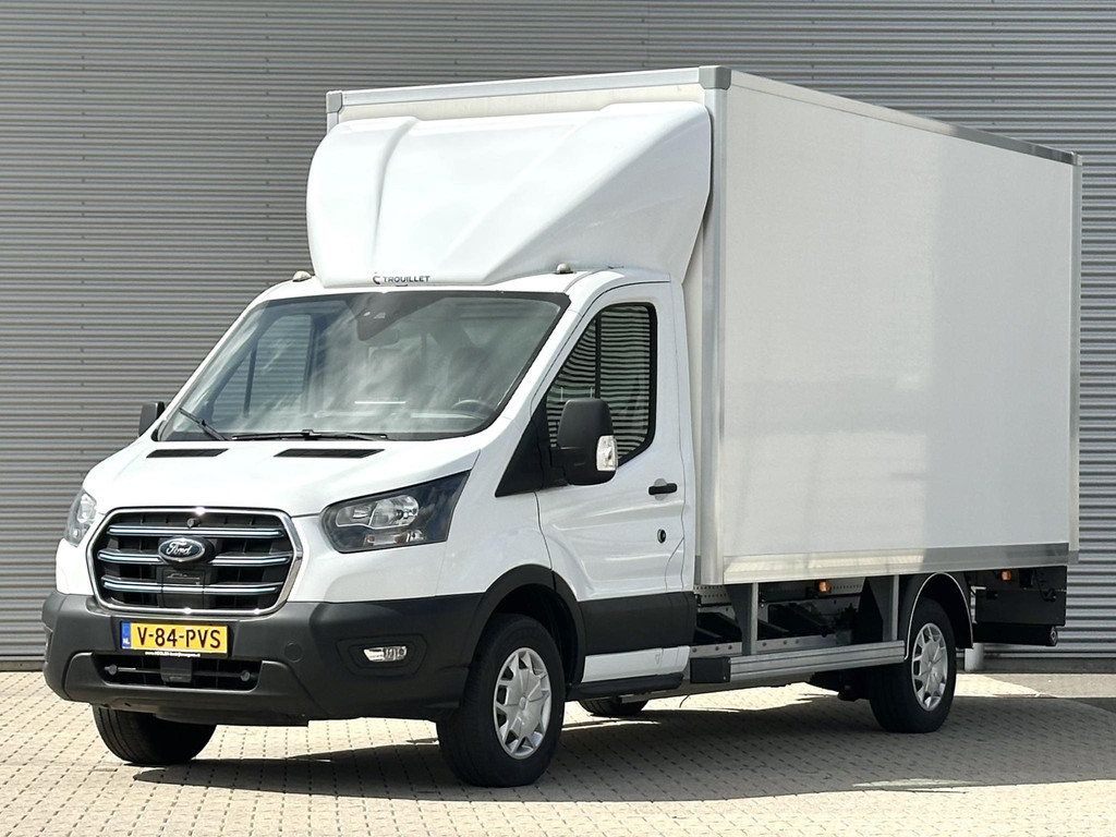 56088003